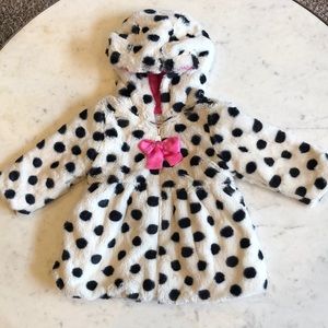 Widgeon girls coat. Size 12 months.
